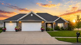 2213 MCINTOSH DR, Columbia, MO 65202
