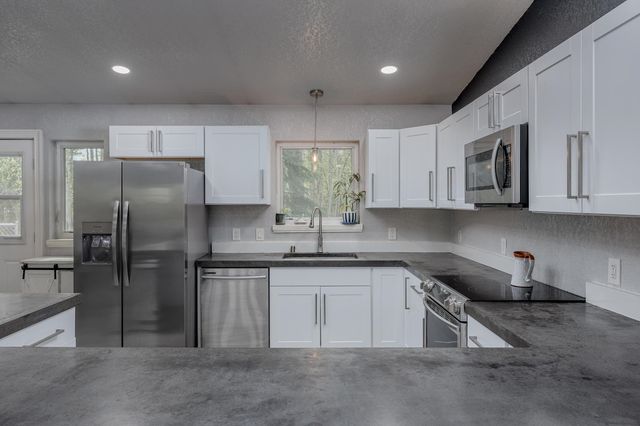 3507 HURST ROAD, North Pole, AK 99705