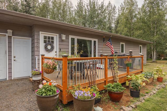 3507 HURST ROAD, North Pole, AK 99705