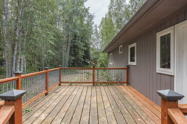 3507 HURST ROAD, North Pole, AK 99705