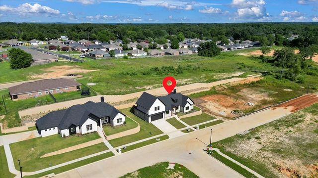 1001 Mallard Drive, Lindale, TX 75771