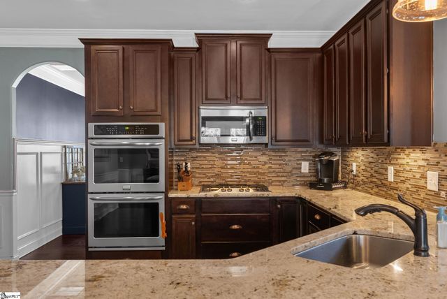 132 Sandpine Way, Greer, SC 29651