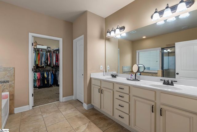 132 Sandpine Way, Greer, SC 29651