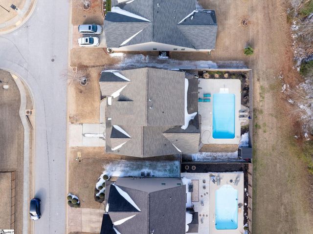 132 Sandpine Way, Greer, SC 29651