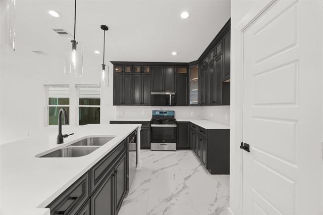 6210 Cerba Street, Houston, TX 77091