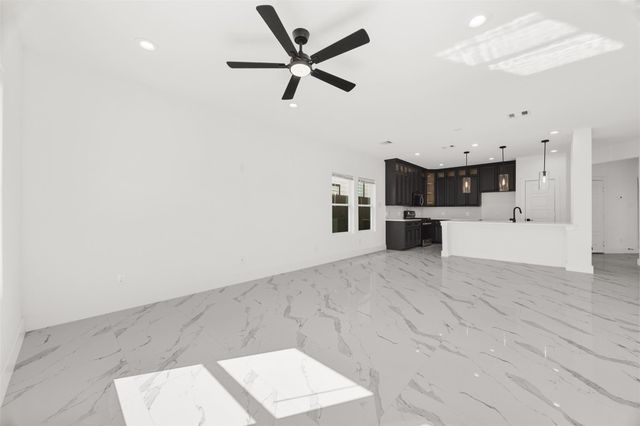 6210 Cerba Street, Houston, TX 77091