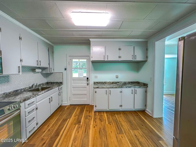 1716 Lafayette Street, Beaufort, SC 29902