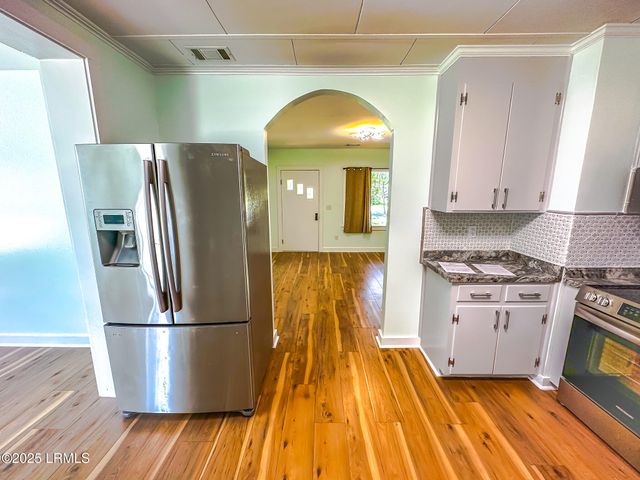 1716 Lafayette Street, Beaufort, SC 29902