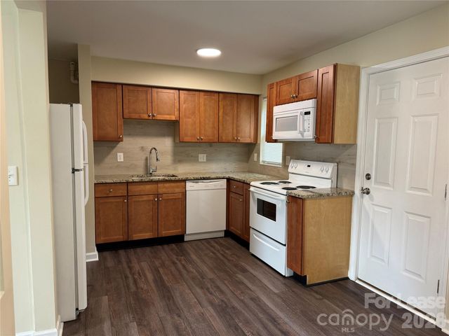 2345 Carmine Street 4, Charlotte, NC 28206