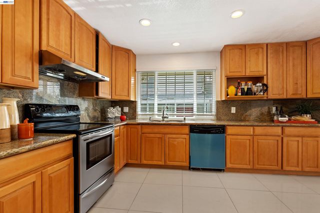 1822 Taylor Rd, Bethel Island, CA 94511