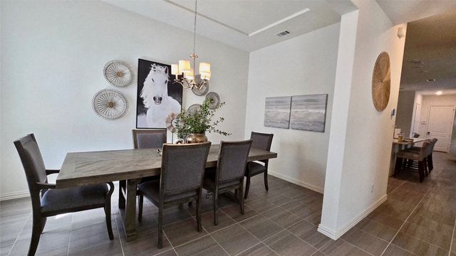 1207 Birds Fort Trail, Arlington, TX 76005