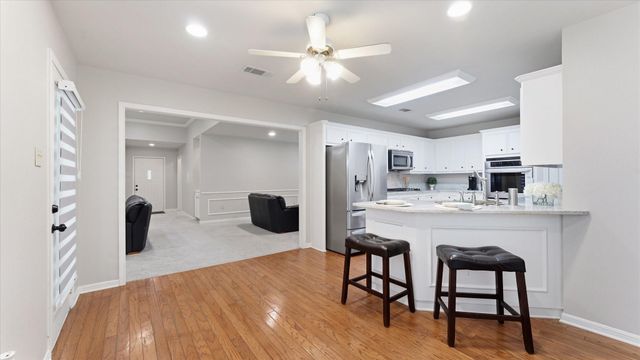 2013 Wickersham Drive, Huntsville, TX 77340