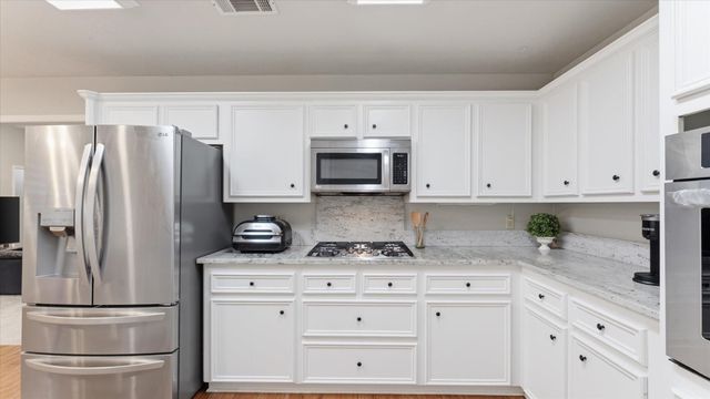 2013 Wickersham Drive, Huntsville, TX 77340