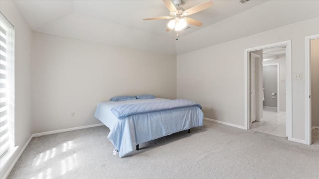 2013 Wickersham Drive, Huntsville, TX 77340