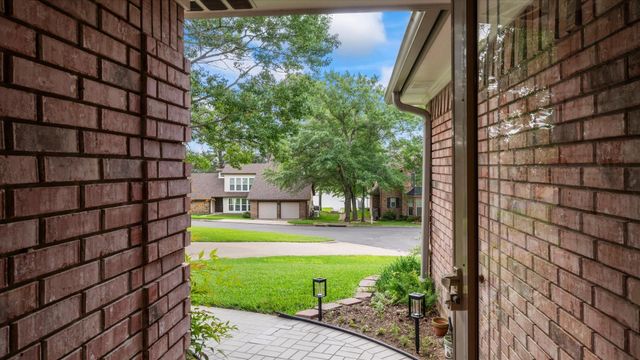 2013 Wickersham Drive, Huntsville, TX 77340