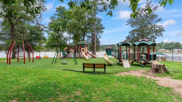 2013 Wickersham Drive, Huntsville, TX 77340