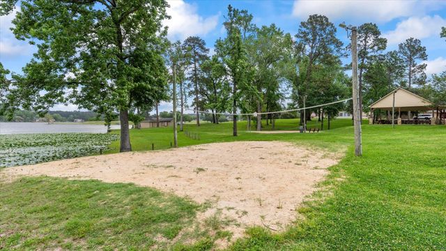 2013 Wickersham Drive, Huntsville, TX 77340
