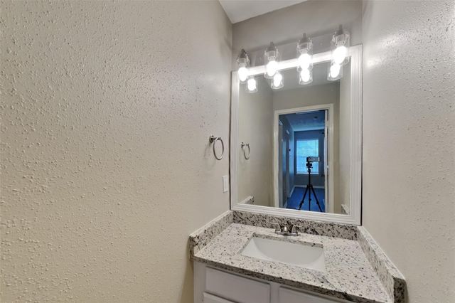 16411 Willingham Way, Houston, TX 77095