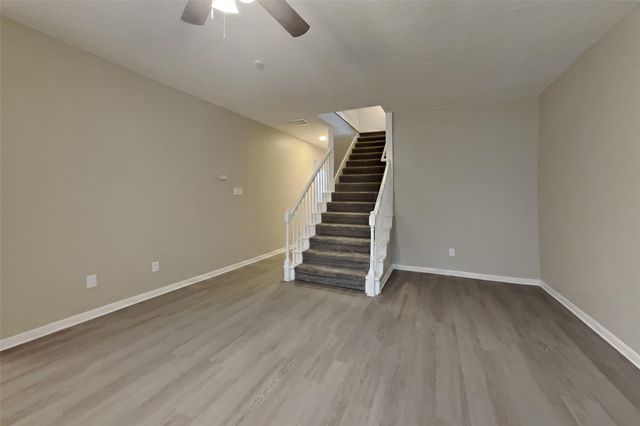 16411 Willingham Way, Houston, TX 77095