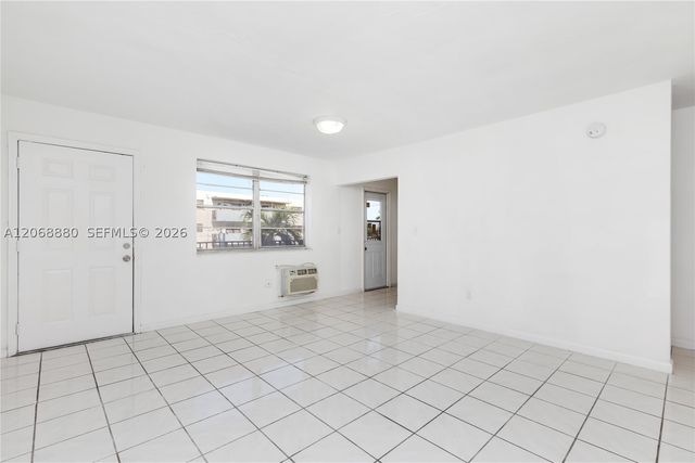 345 W 68th St 202, Hialeah, FL 33014