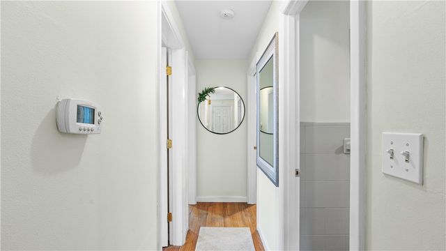52 Brentwood Avenue, Warwick, RI 02886