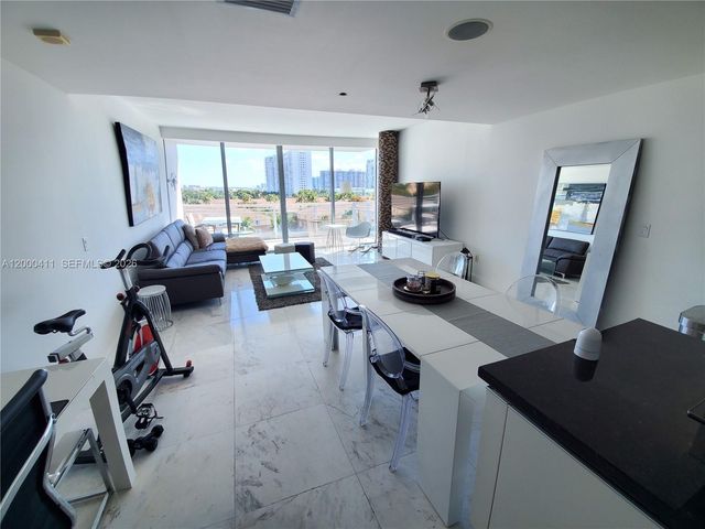 2950 NE 188th Street 401, Aventura, FL 33180