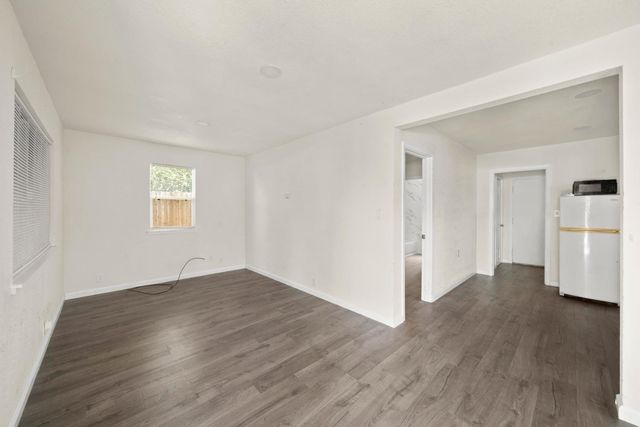 3824 25th Ave, Sacramento, CA 95820