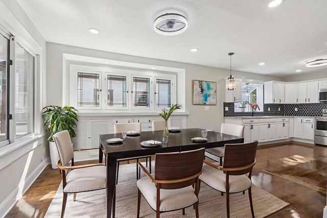 1537 S 56th STREET, West Allis, WI 53214