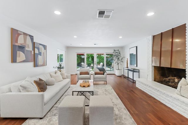 3120 American River Drive, Sacramento, CA 95864
