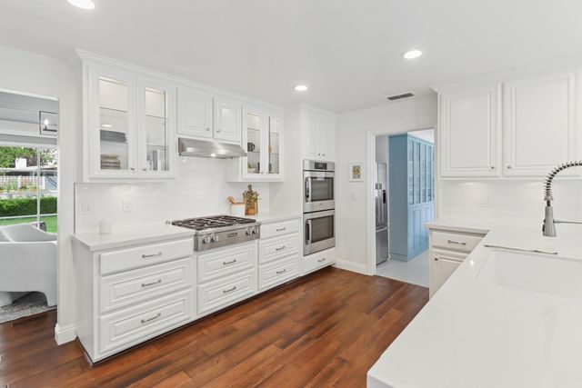 3120 American River Drive, Sacramento, CA 95864