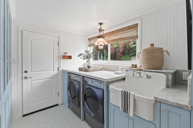 3120 American River Drive, Sacramento, CA 95864