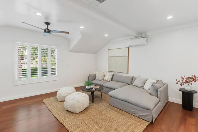 3120 American River Drive, Sacramento, CA 95864