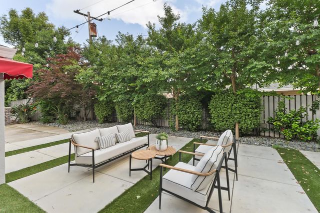 3120 American River Drive, Sacramento, CA 95864