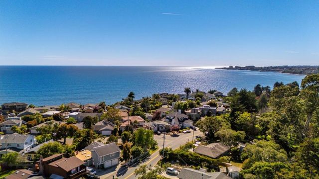 771 Seacliff Drive, Aptos, CA 95003