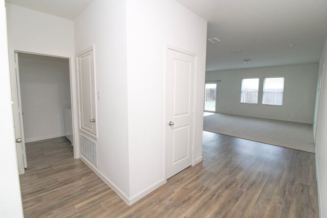 301 Indian Creek, Anna, TX 75409