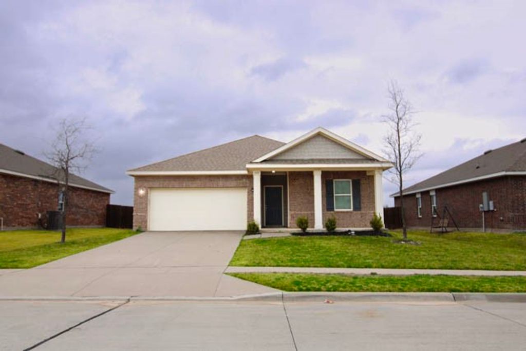 301 Indian Creek, Anna, TX 75409