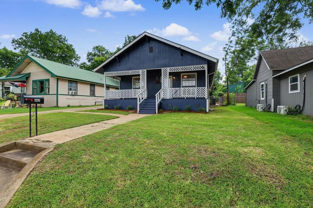 1320 W Morton Street, Denison, TX 75020