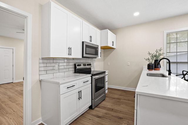 1320 W Morton Street, Denison, TX 75020