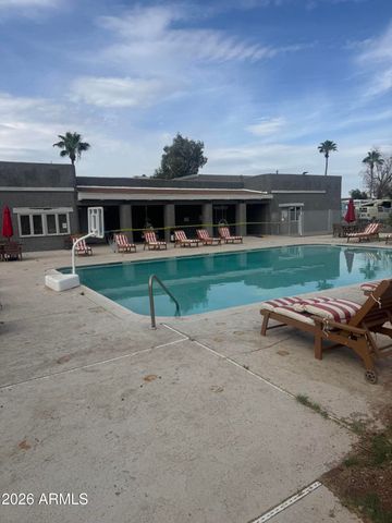 12727 W Glendale Avenue 42, Glendale, AZ 85305
