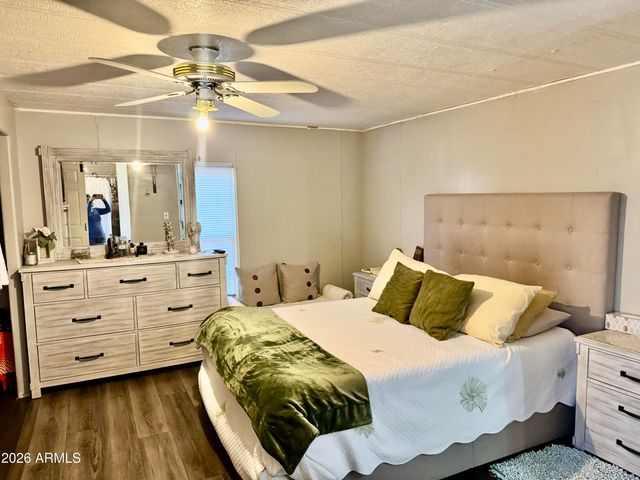 12727 W Glendale Avenue 42, Glendale, AZ 85305