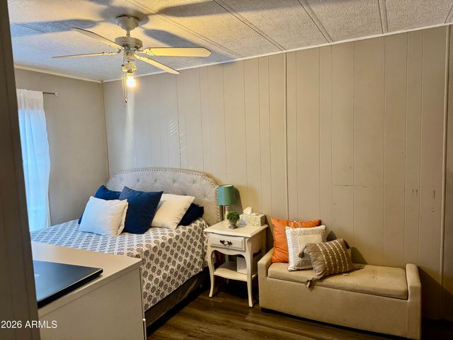 12727 W Glendale Avenue 42, Glendale, AZ 85305