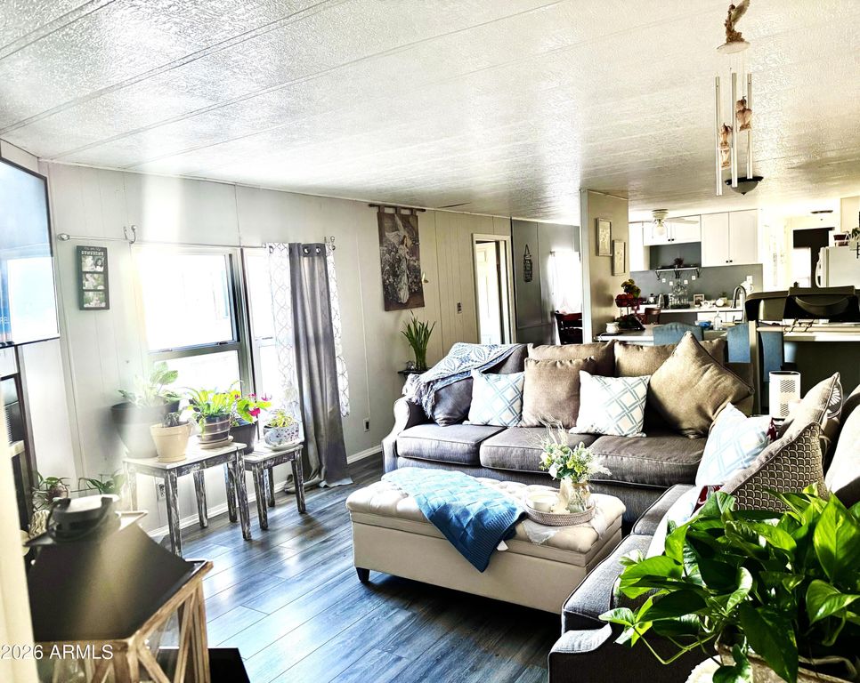 12727 W Glendale Avenue 42, Glendale, AZ 85305