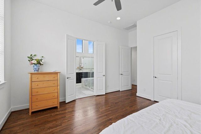 1514 Beall St, Houston, TX 77008