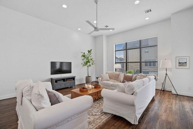 1514 Beall St, Houston, TX 77008
