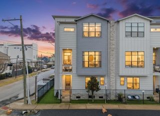 1514 Beall St, Houston, TX 77008