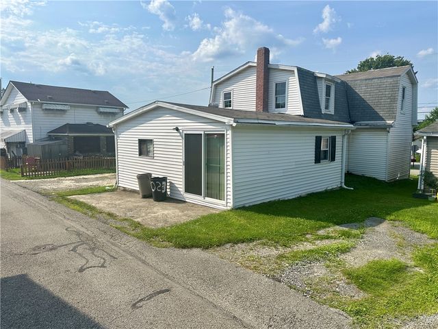 1023 Burtner Rd, Harrison Twp, PA 15065