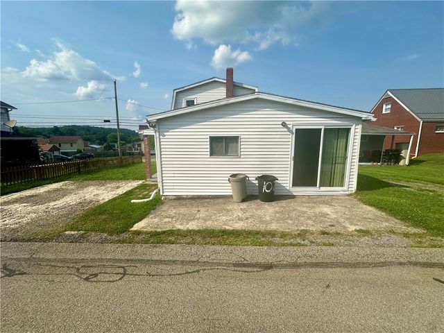 1023 Burtner Rd, Harrison Twp, PA 15065