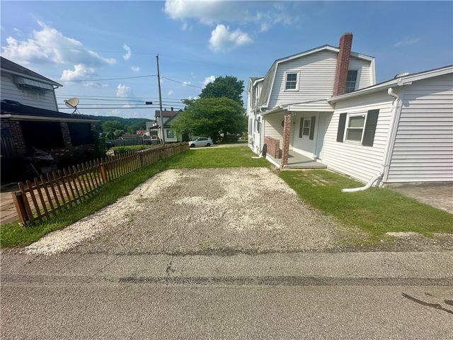 1023 Burtner Rd, Harrison Twp, PA 15065