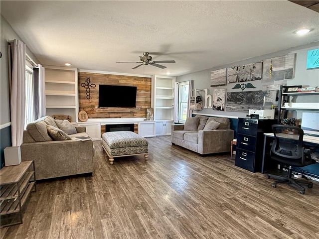 108 E 5th Street, Lebo, KS 66856