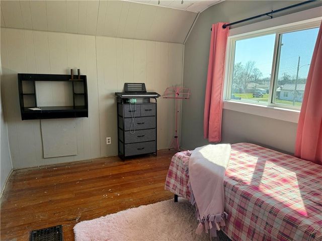 108 E 5th Street, Lebo, KS 66856